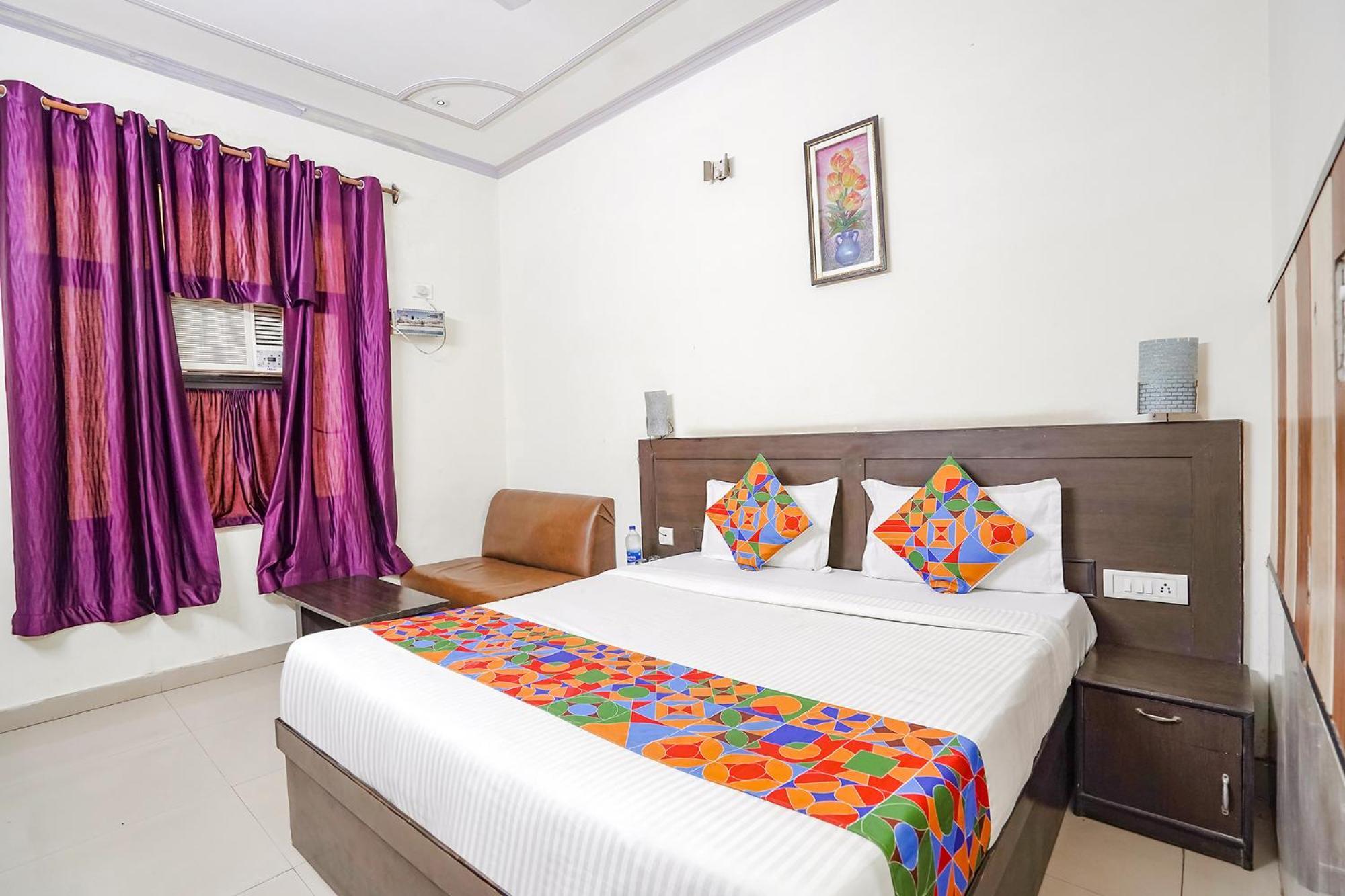 מייזור Fabhotel Prashant Palace מראה חיצוני תמונה