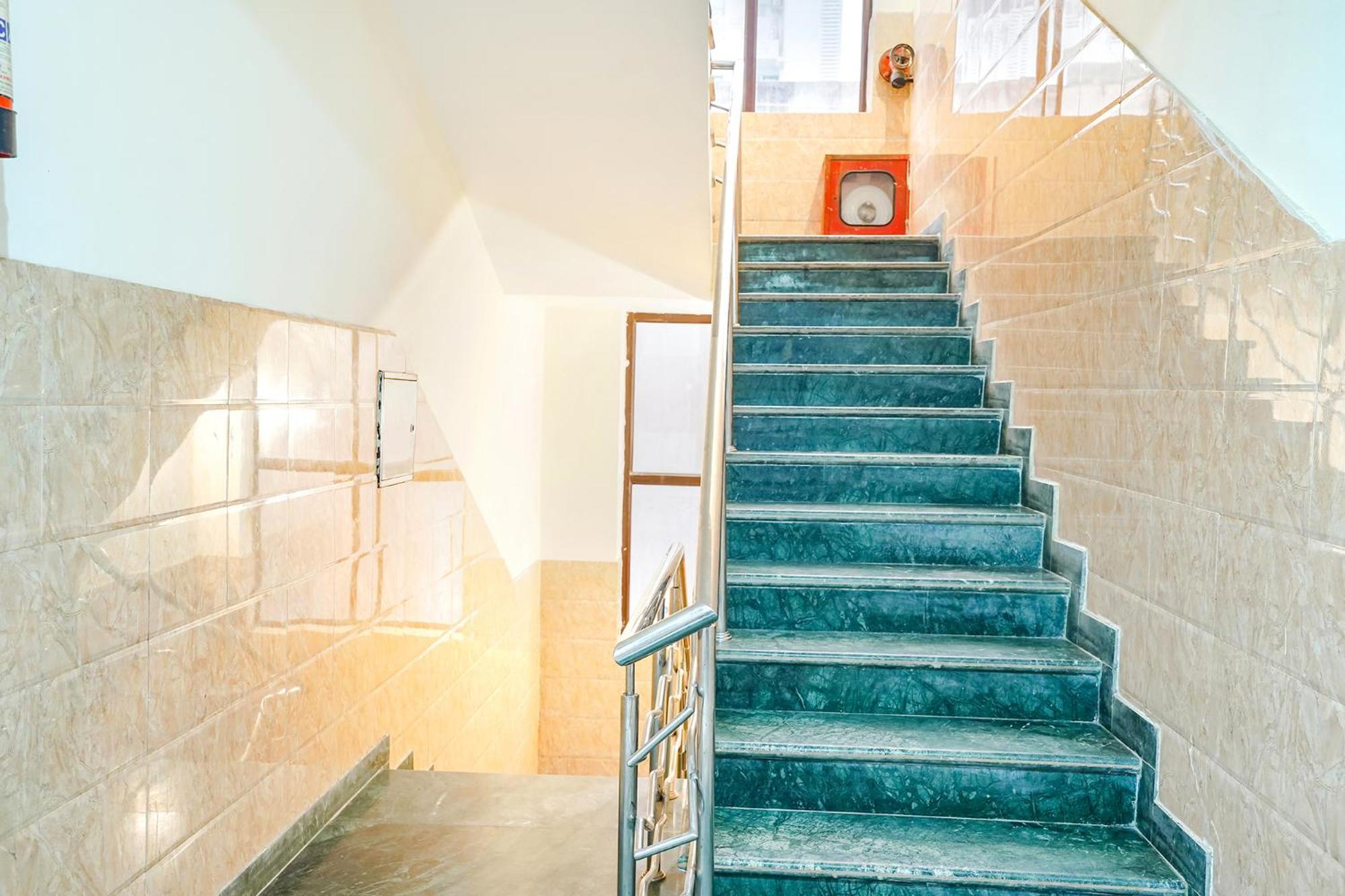 מייזור Fabhotel Prashant Palace מראה חיצוני תמונה
